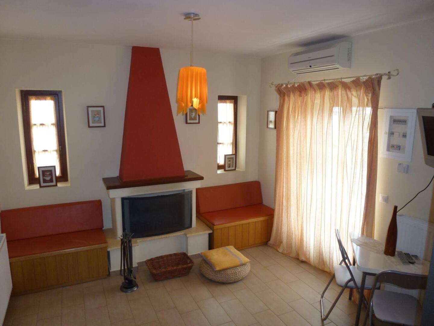 Apartmán Karantonis House Leonídion Exteriér fotografie
