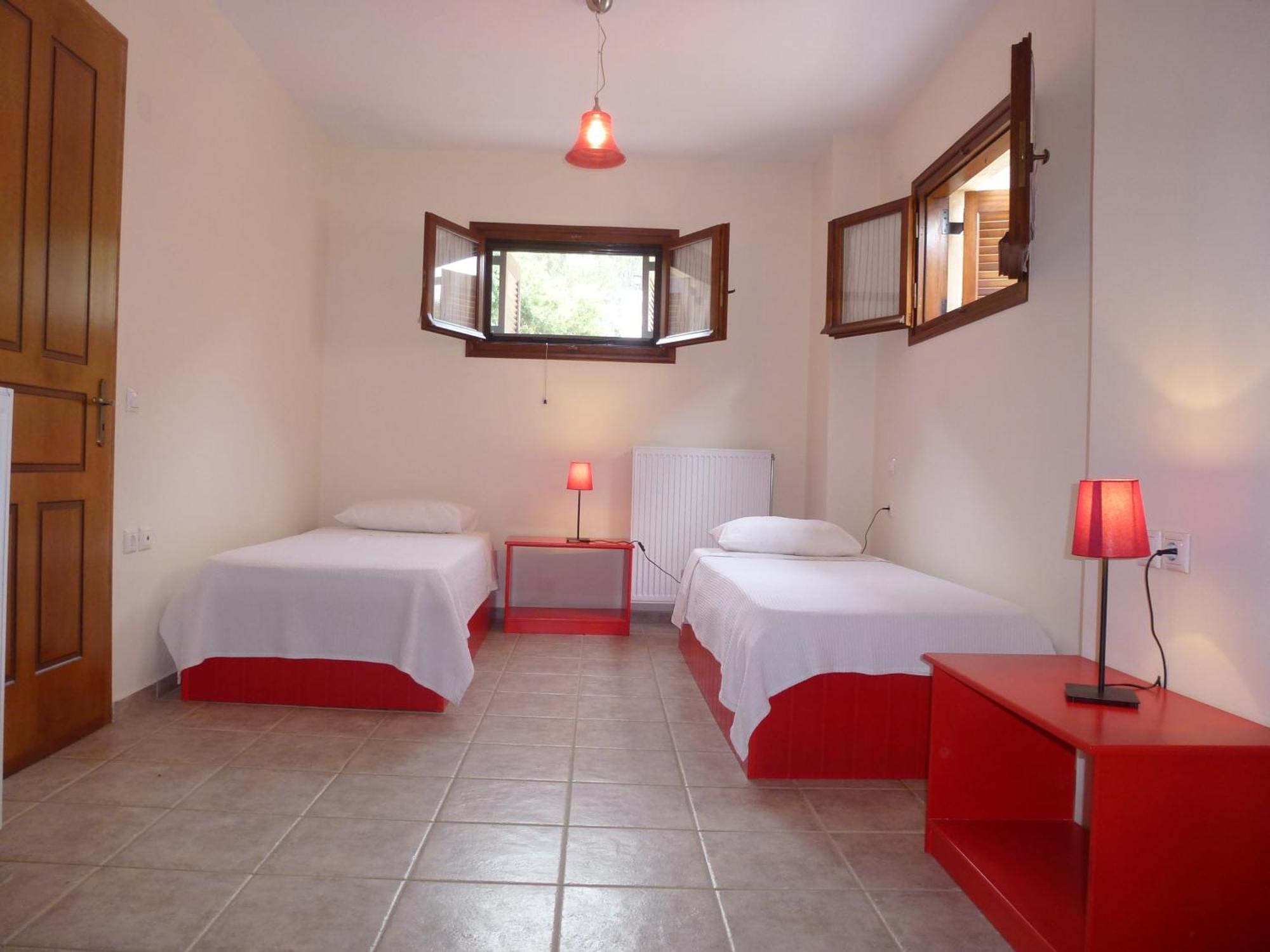 Apartmán Karantonis House Leonídion Pokoj fotografie